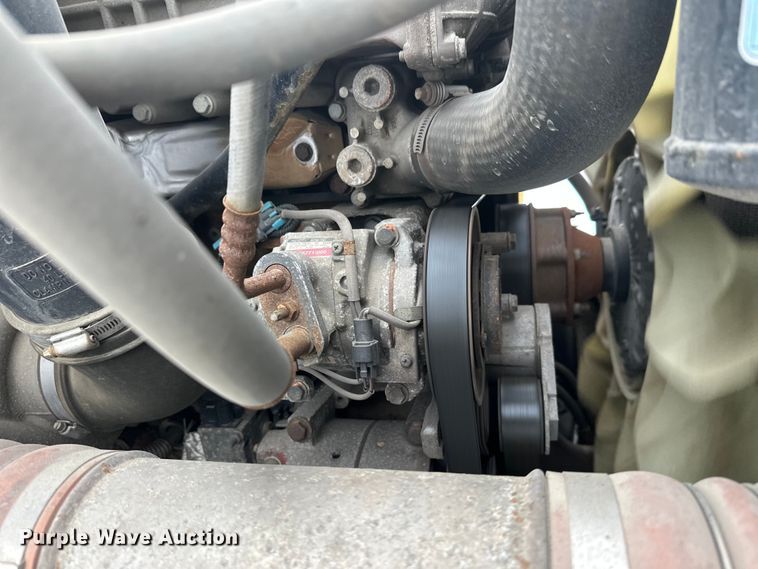 image for item FK1557 2015 Freightliner Cascadia  semi truck