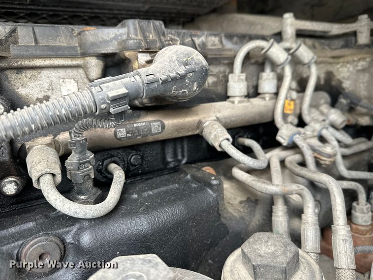 image for item FK1557 2015 Freightliner Cascadia  semi truck