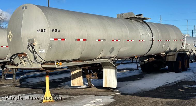 image for item FK1571 1996 Polar Tank asphalt trailer