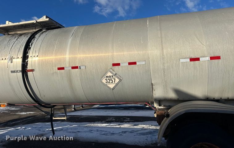 image for item FK1571 1996 Polar Tank asphalt trailer