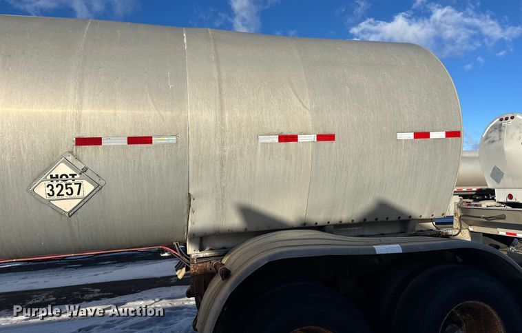 image for item FK1571 1996 Polar Tank asphalt trailer