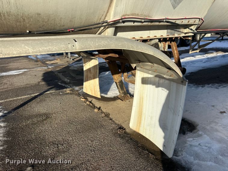 image for item FK1571 1996 Polar Tank asphalt trailer