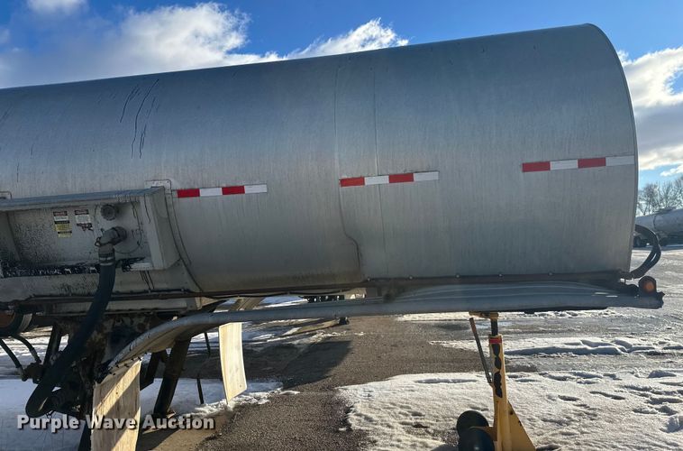 image for item FK1571 1996 Polar Tank asphalt trailer