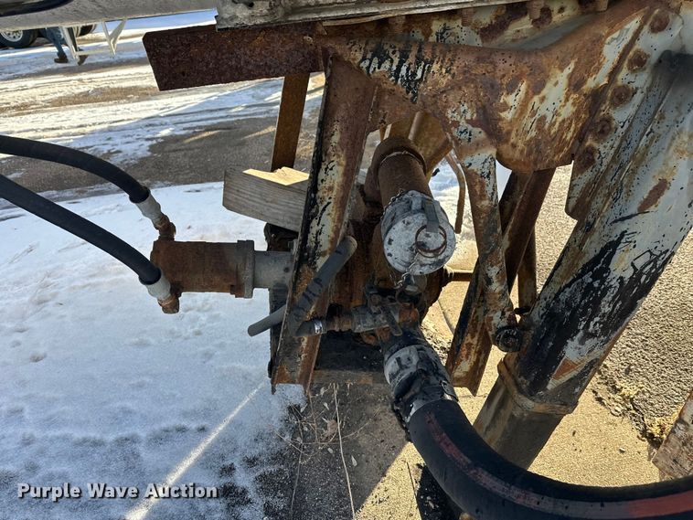 image for item FK1571 1996 Polar Tank asphalt trailer