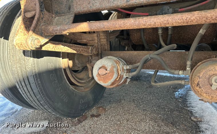 image for item FK1571 1996 Polar Tank asphalt trailer