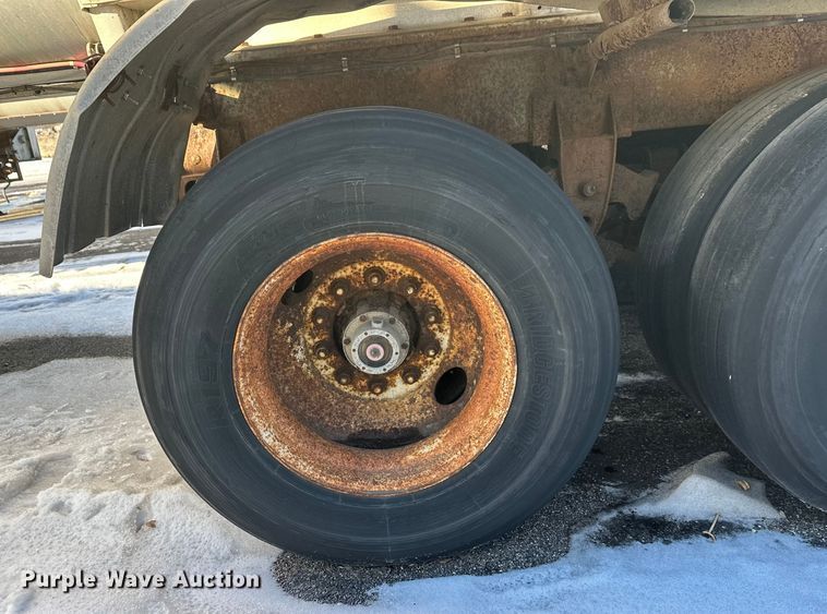 image for item FK1571 1996 Polar Tank asphalt trailer