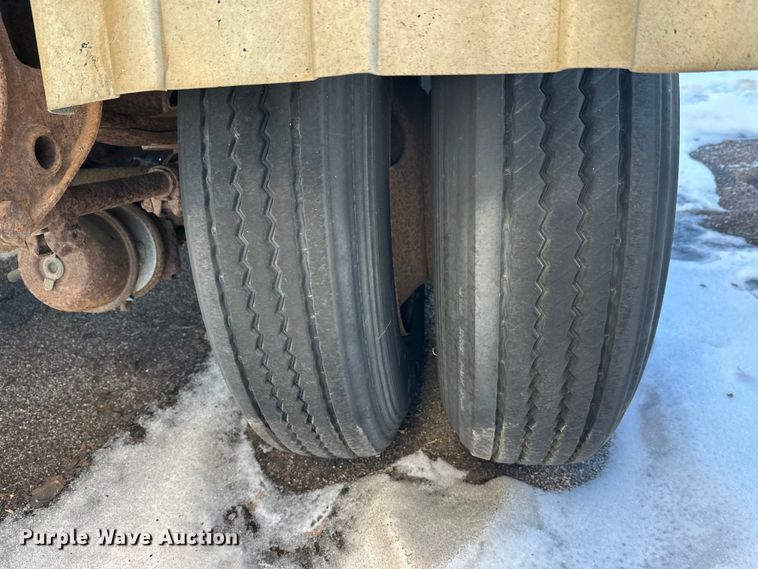 image for item FK1571 1996 Polar Tank asphalt trailer