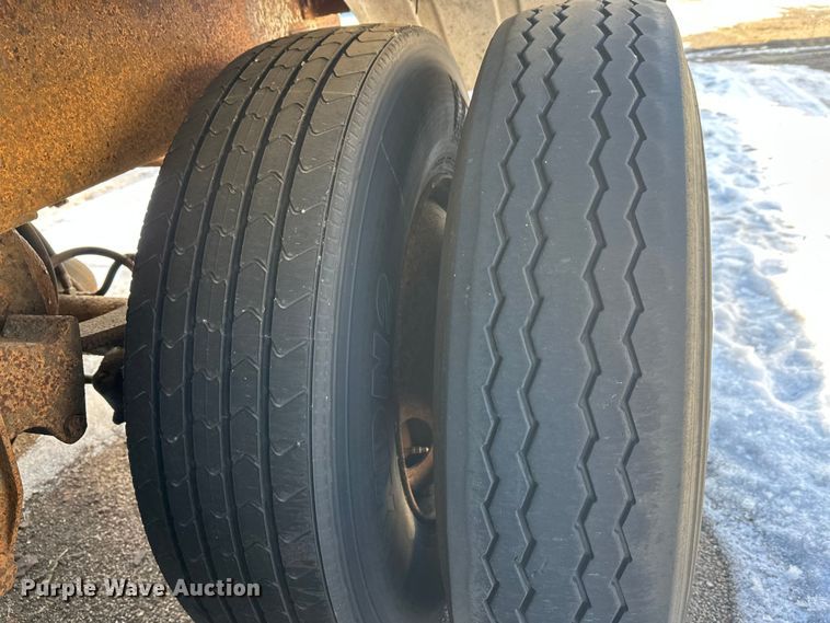 image for item FK1571 1996 Polar Tank asphalt trailer