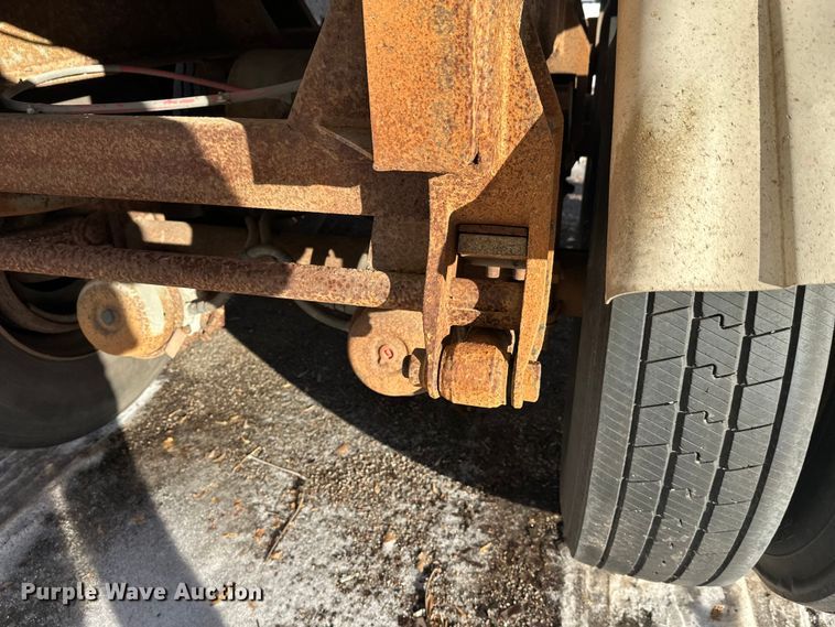 image for item FK1572 1996 Polar Tank asphalt trailer