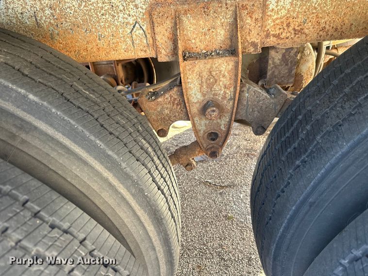 image for item FK1572 1996 Polar Tank asphalt trailer