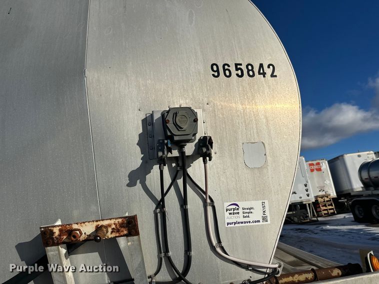 image for item FK1572 1996 Polar Tank asphalt trailer