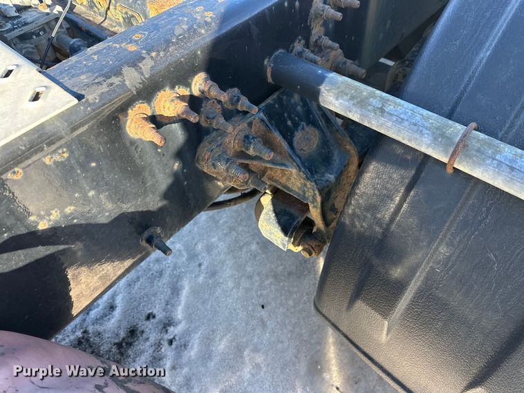 image for item FK1574 2016 Mack CXU613 semi truck