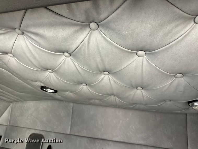 image for item FK1574 2016 Mack CXU613 semi truck