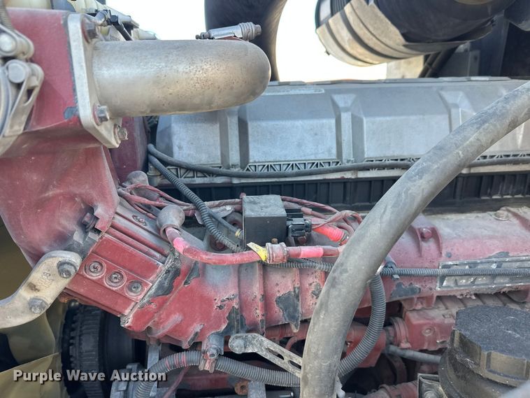 image for item FK1574 2016 Mack CXU613 semi truck