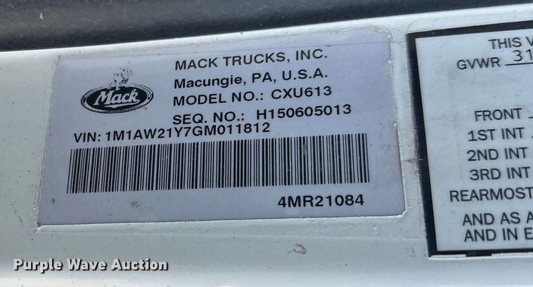 image for item FK1574 2016 Mack CXU613 semi truck