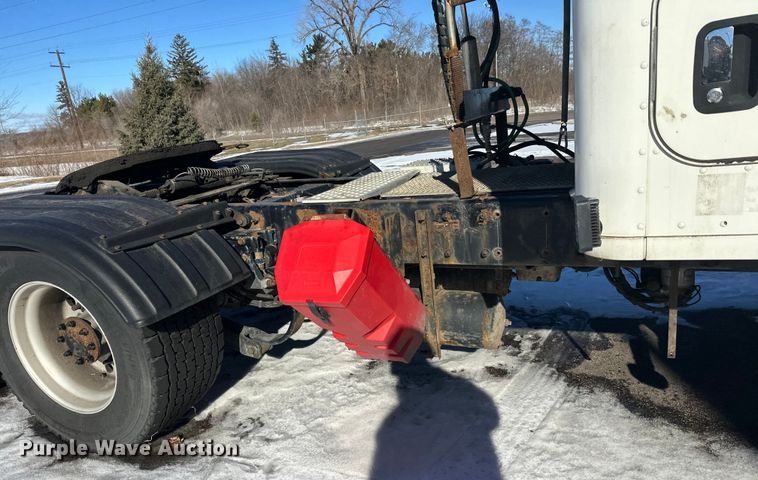 image for item FK1576 2016 Kenworth T880 semi truck