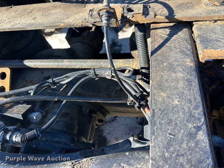 image for item FK1576 2016 Kenworth T880 semi truck