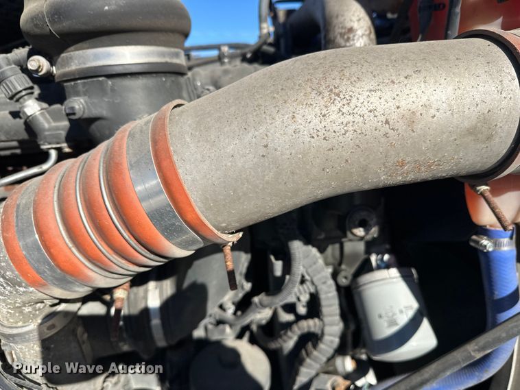 image for item FK1576 2016 Kenworth T880 semi truck