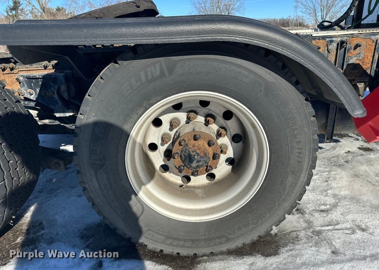 image for item FK1576 2016 Kenworth T880 semi truck