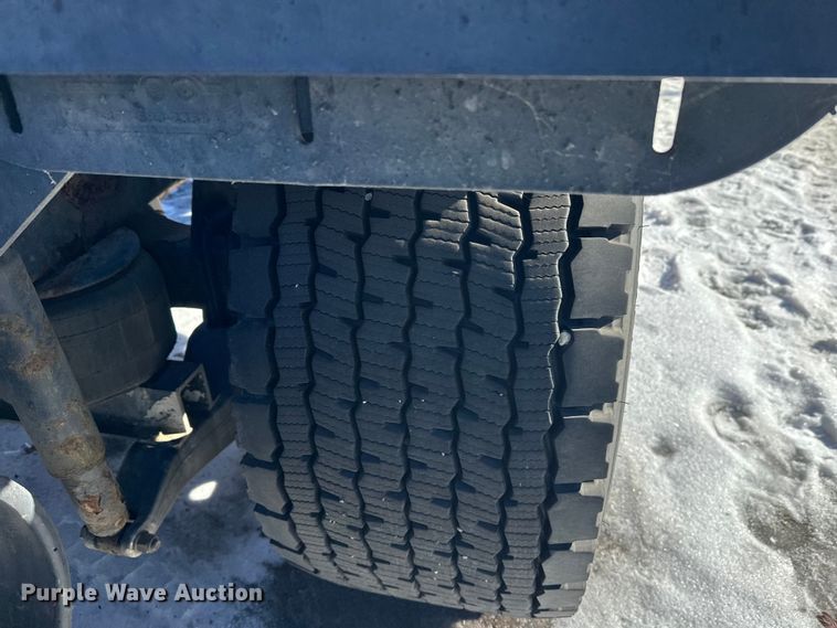 image for item FK1576 2016 Kenworth T880 semi truck