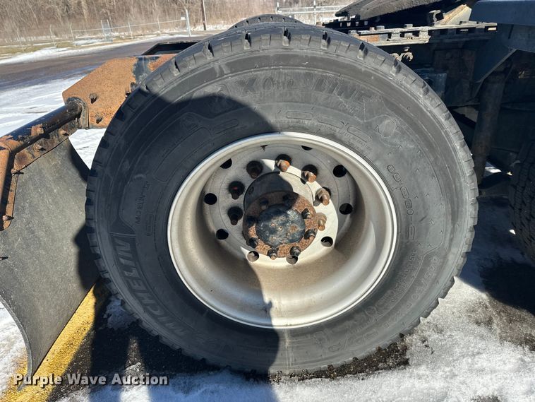 image for item FK1576 2016 Kenworth T880 semi truck