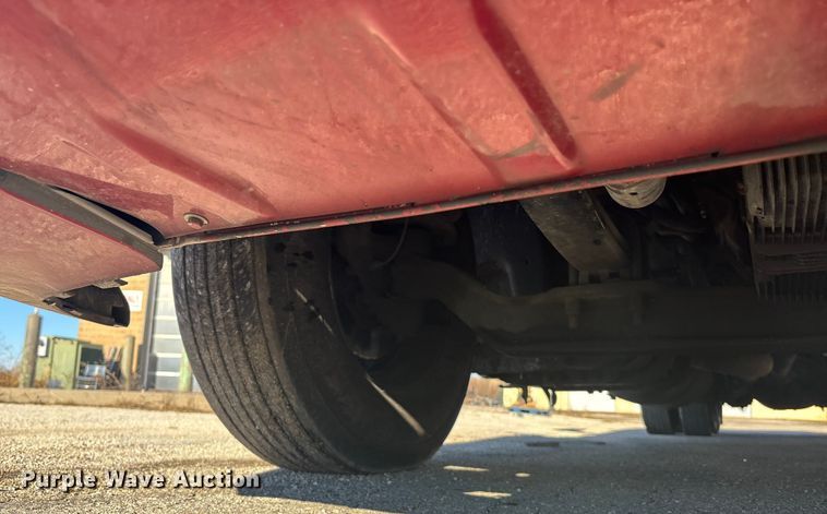 image for item OE9298 2020 Peterbilt 579 semi truck