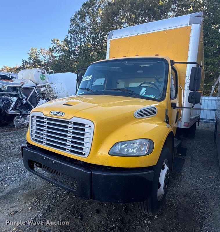 image for item YA1091 2016 Freightliner Business Class M2 box truck