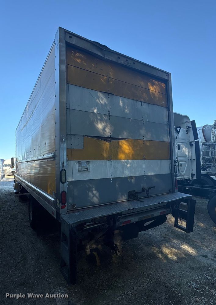 image for item YA1091 2016 Freightliner Business Class M2 box truck