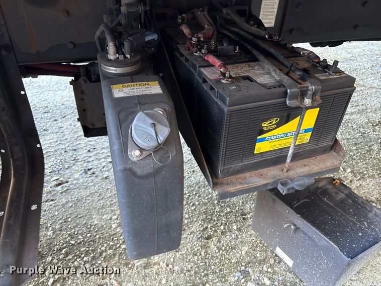 image for item YA1091 2016 Freightliner Business Class M2 box truck