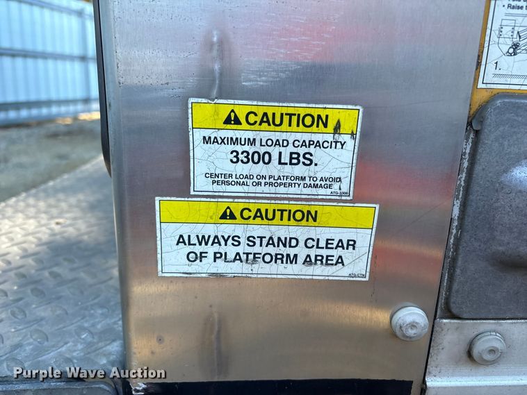 image for item YA1091 2016 Freightliner Business Class M2 box truck