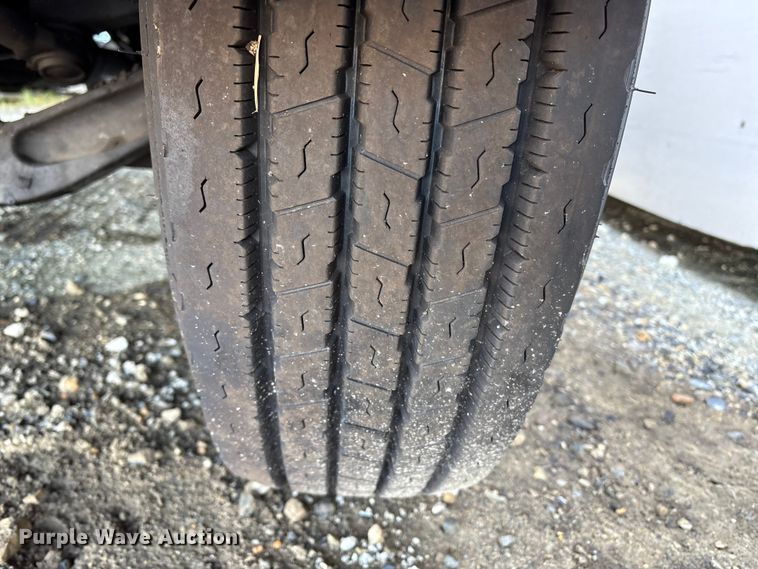 image for item YA1091 2016 Freightliner Business Class M2 box truck