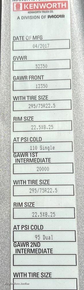 image for item YA1194 2018 Kenworth T860 semi truck