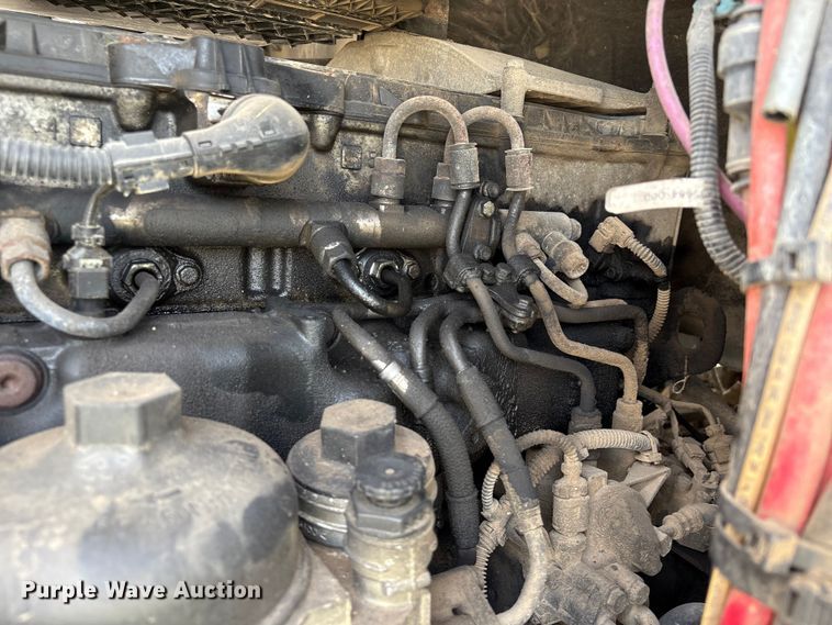 image for item YA1363 2017 Freightliner Cascadia semi truck