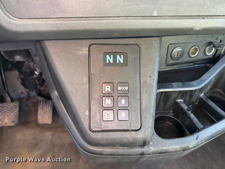 image for item YA1511 2024 Kenworth T280 rollback truck