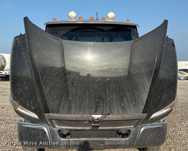 image for item YA1511 2024 Kenworth T280 rollback truck