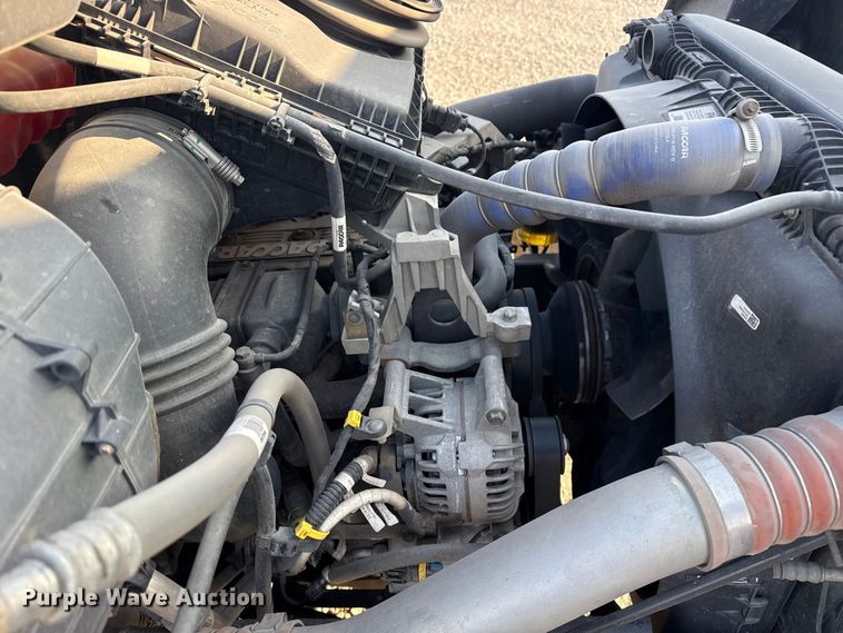 image for item YA1511 2024 Kenworth T280 rollback truck