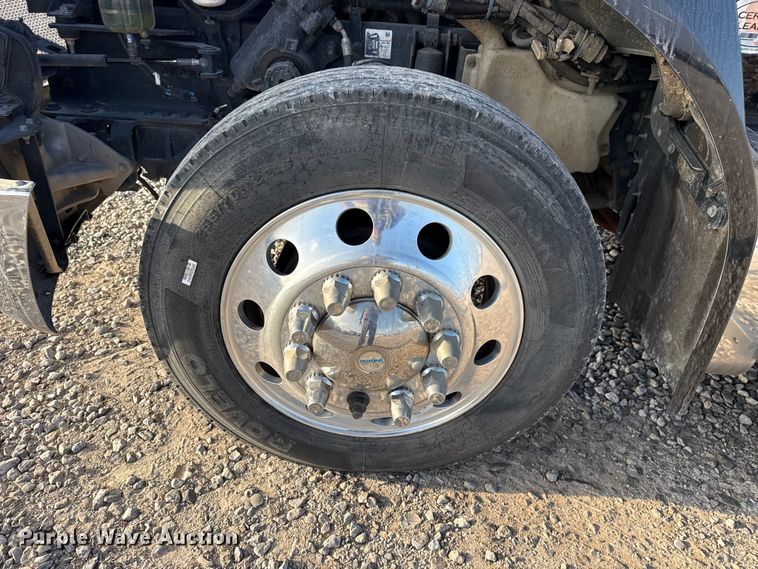 image for item YA1511 2024 Kenworth T280 rollback truck