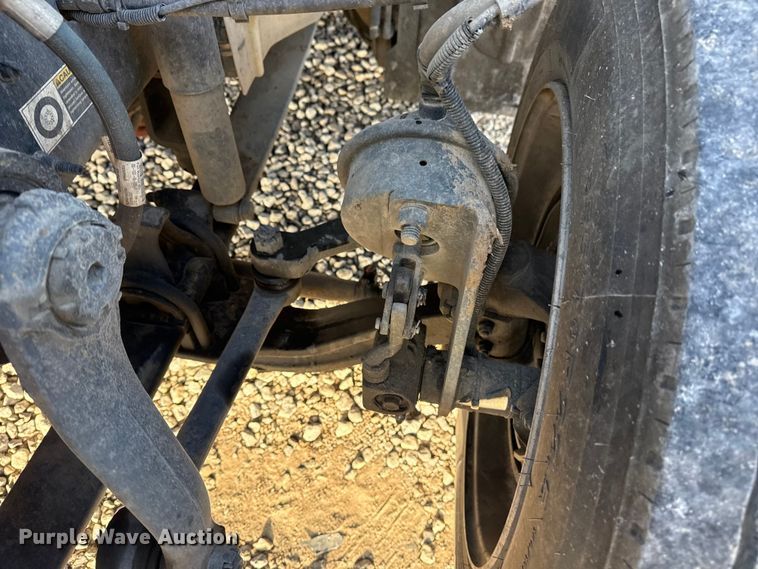 image for item YA1511 2024 Kenworth T280 rollback truck