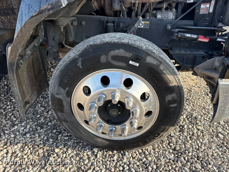 image for item YA1511 2024 Kenworth T280 rollback truck