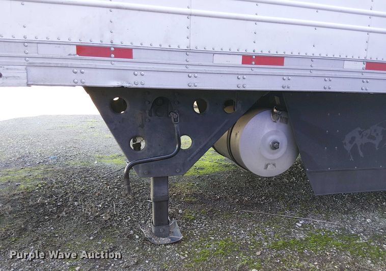image for item YA1574 2016 Utility VS2RA refrigerated van trailer