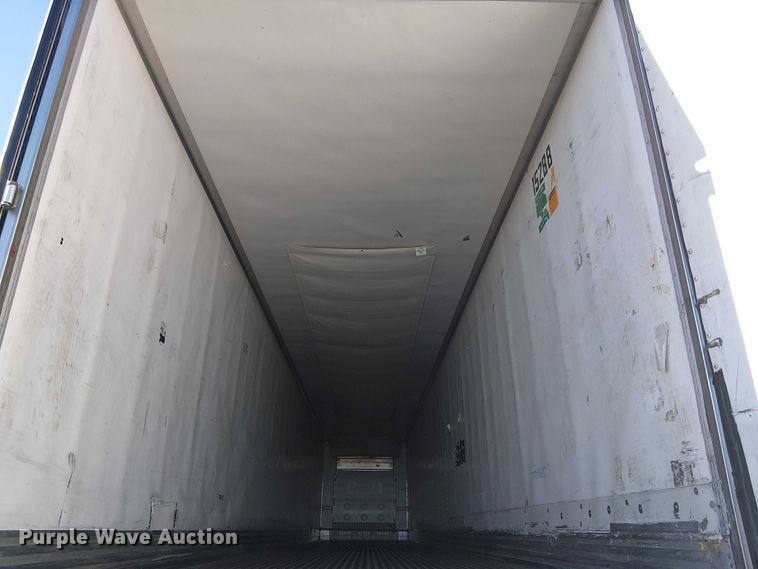 image for item YA1574 2016 Utility VS2RA refrigerated van trailer