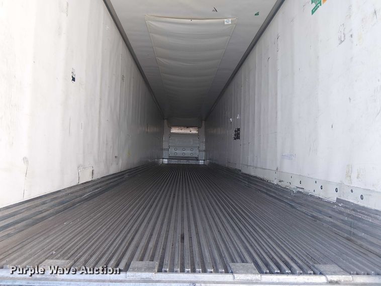image for item YA1574 2016 Utility VS2RA refrigerated van trailer