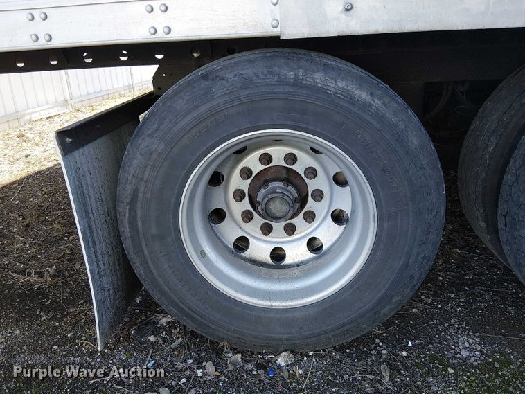 image for item YA1574 2016 Utility VS2RA refrigerated van trailer