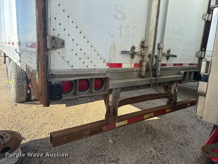 image for item YA1581 1997 Great Dane dry van trailer