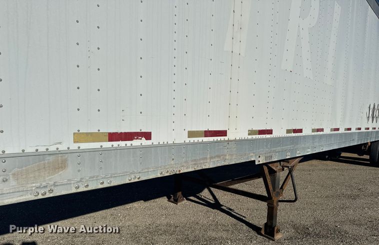 image for item YA1581 1997 Great Dane dry van trailer