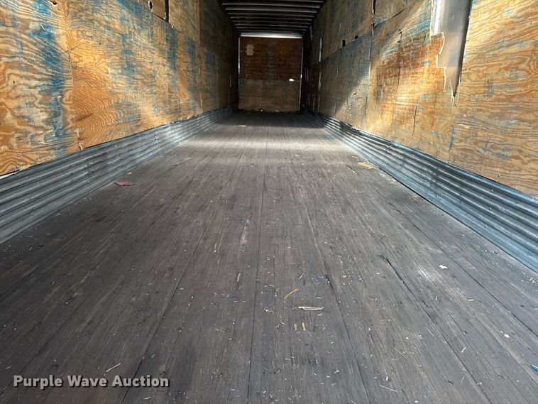 image for item YA1581 1997 Great Dane dry van trailer