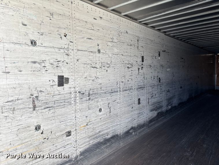 image for item YA1582 1995 Wabash dry van trailer