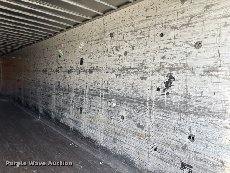 image for item YA1582 1995 Wabash dry van trailer