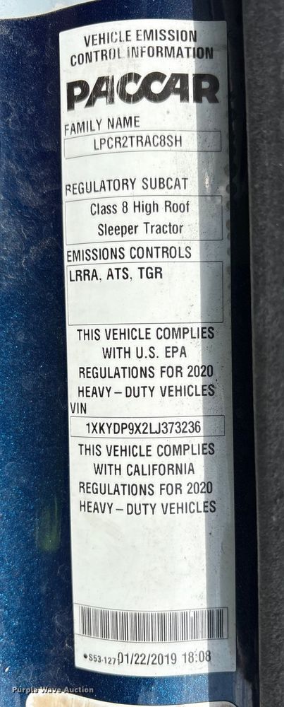 image for item YA1595 2020 Kenworth T680 semi truck