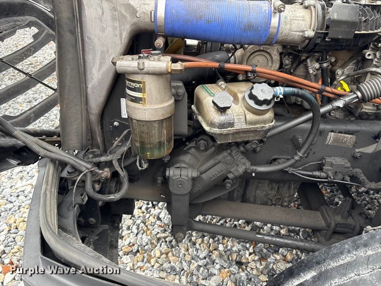 image for item YA1690 2020 Freightliner Cascadia 126 semi truck